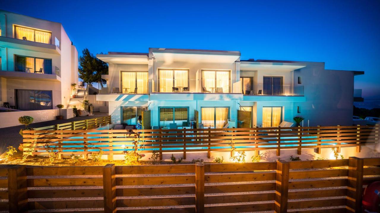 Luxe Kamer met 1 of 2 Bedden en Balkon