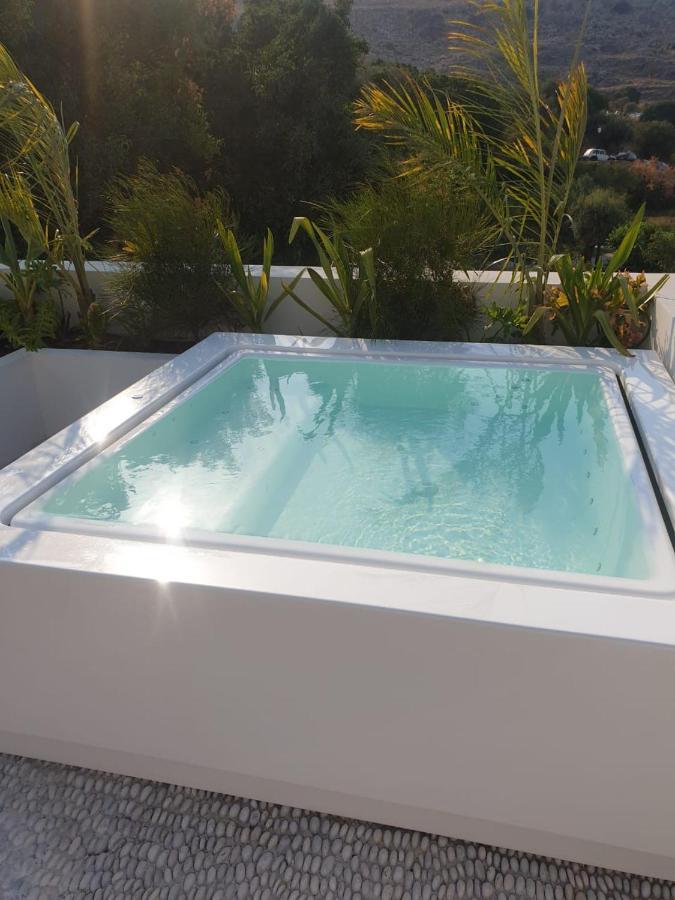 Suite Outdoor Jacuzzi