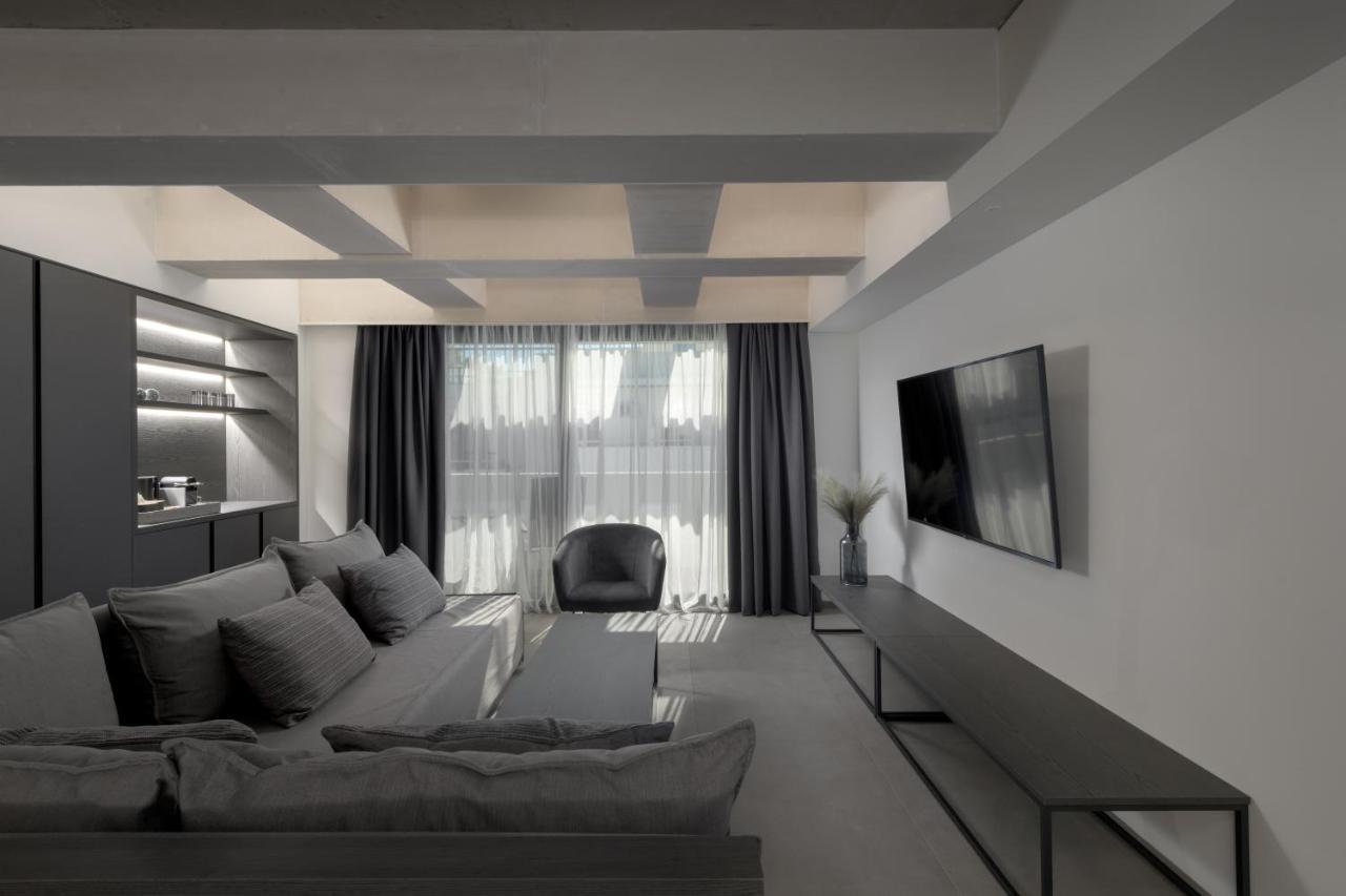 Premium Suite