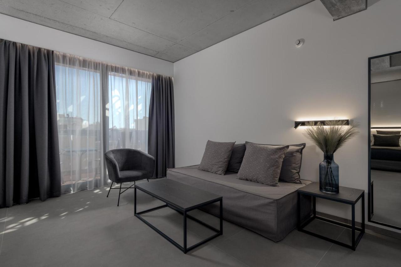 Premium Suite