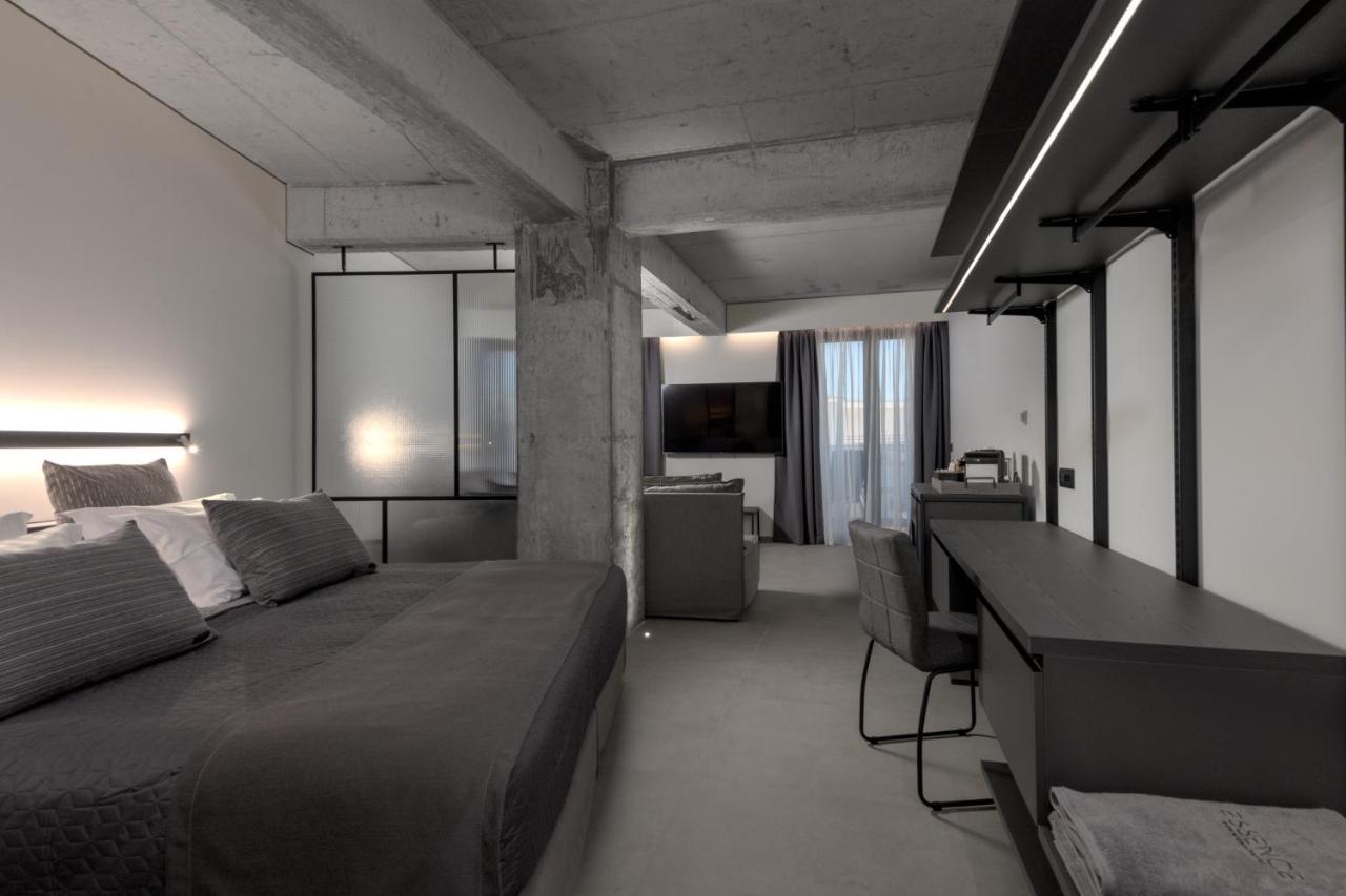 Premium Suite