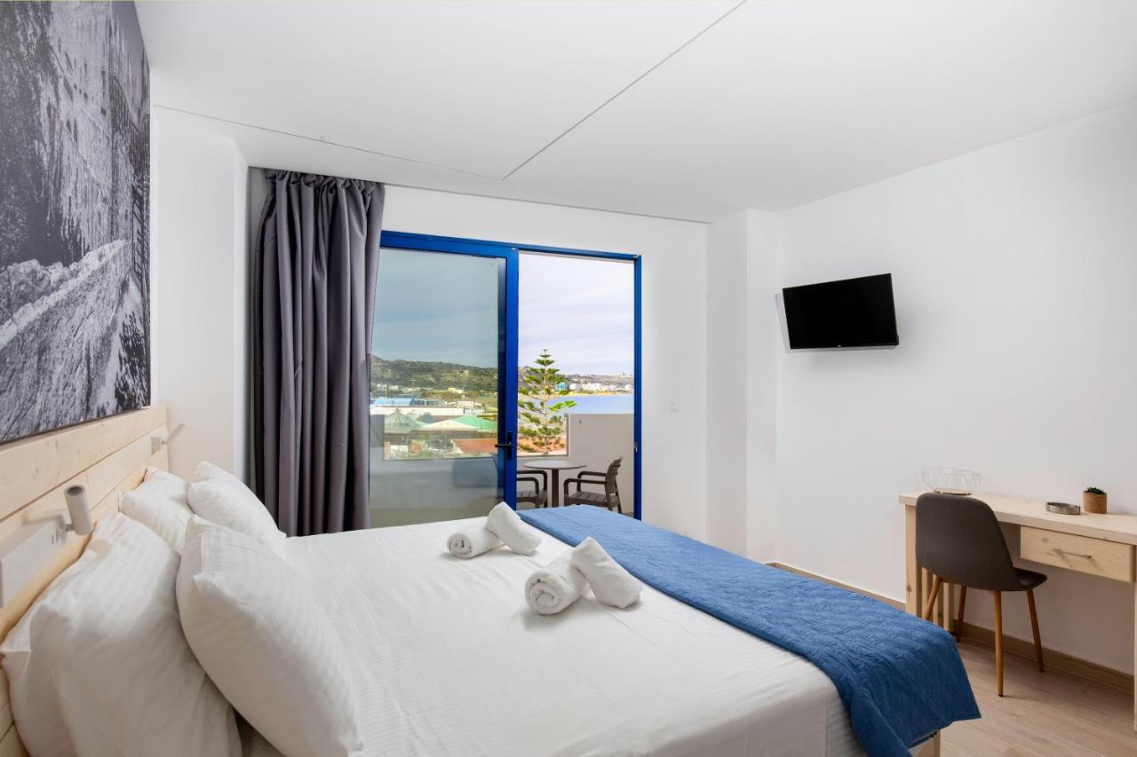 Deluxe Double Room Side Sea View