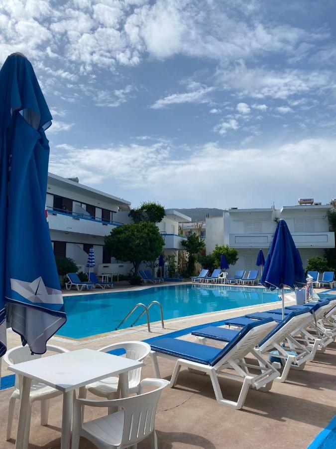 Apartment Pool View