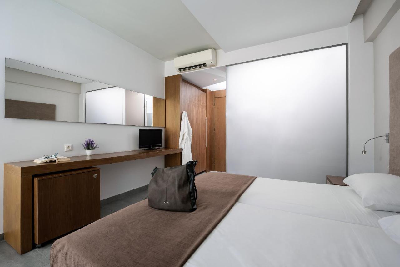 Double Room Street View No Balcony