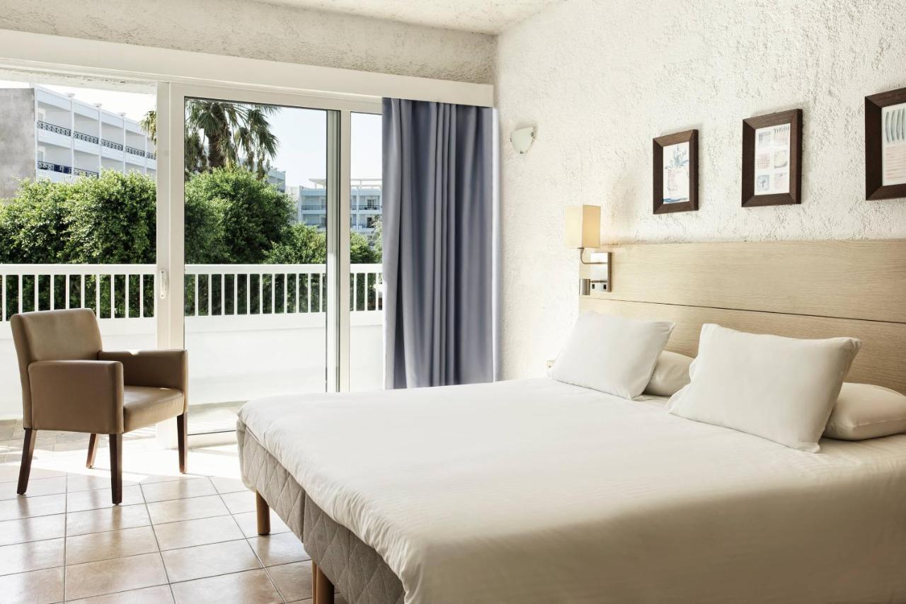 One-Bedroom Apartment,1289134000:JPEG