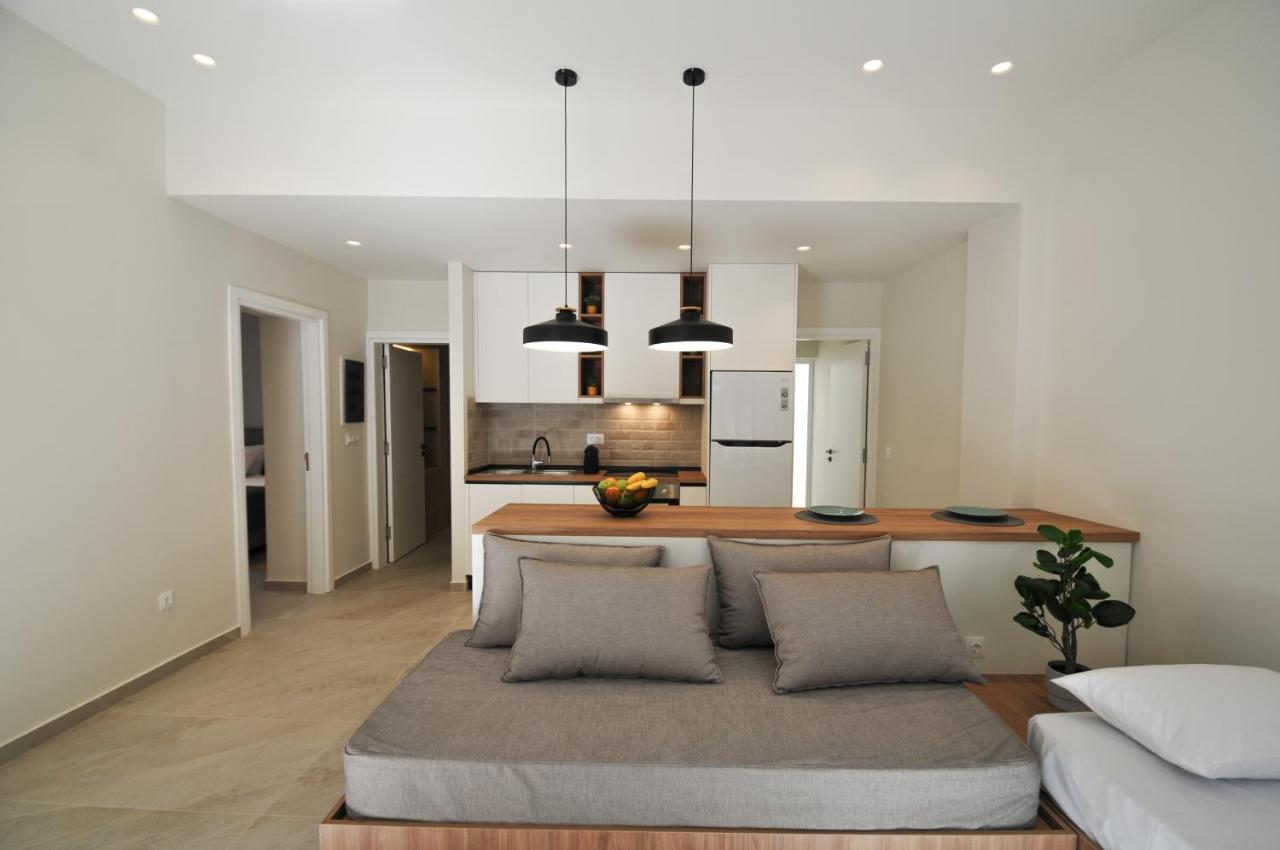 One-Bedroom Apartment Terrace,1317301342:JPEG