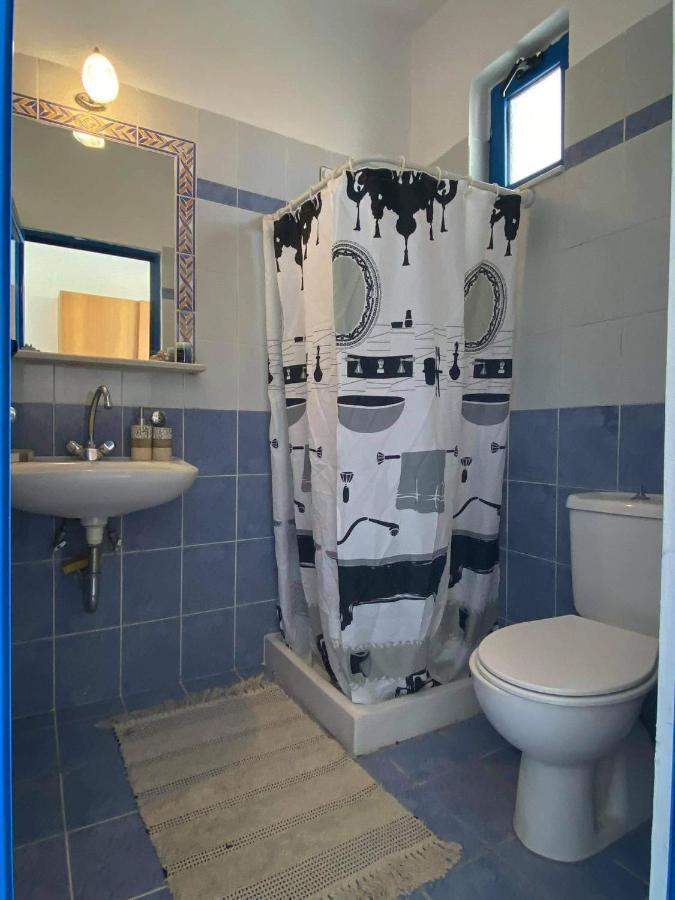 One-Bedroom Apartment,1337547518:JPEG