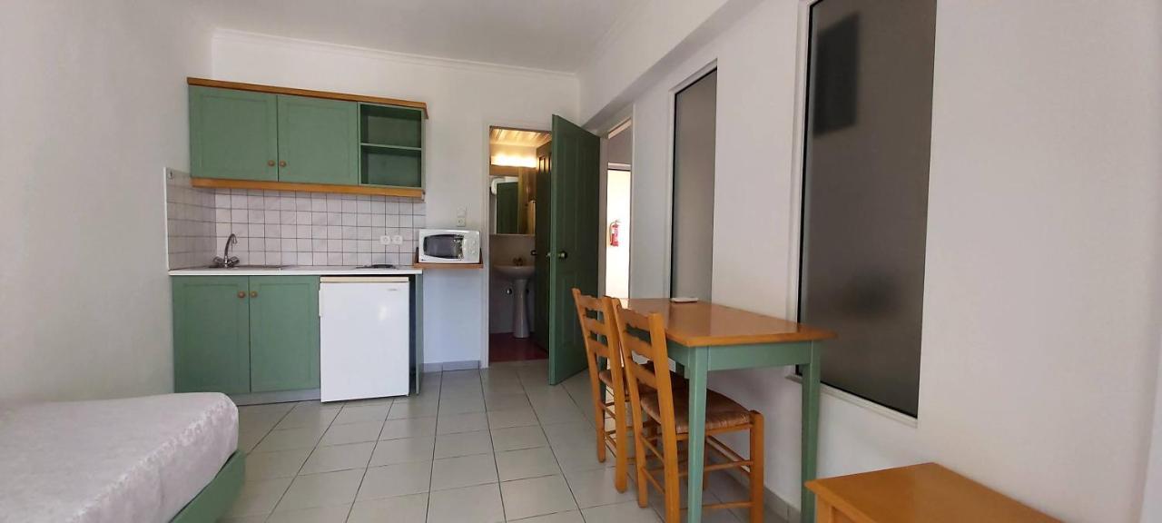 One-Bedroom Apartment 2-3 Guests