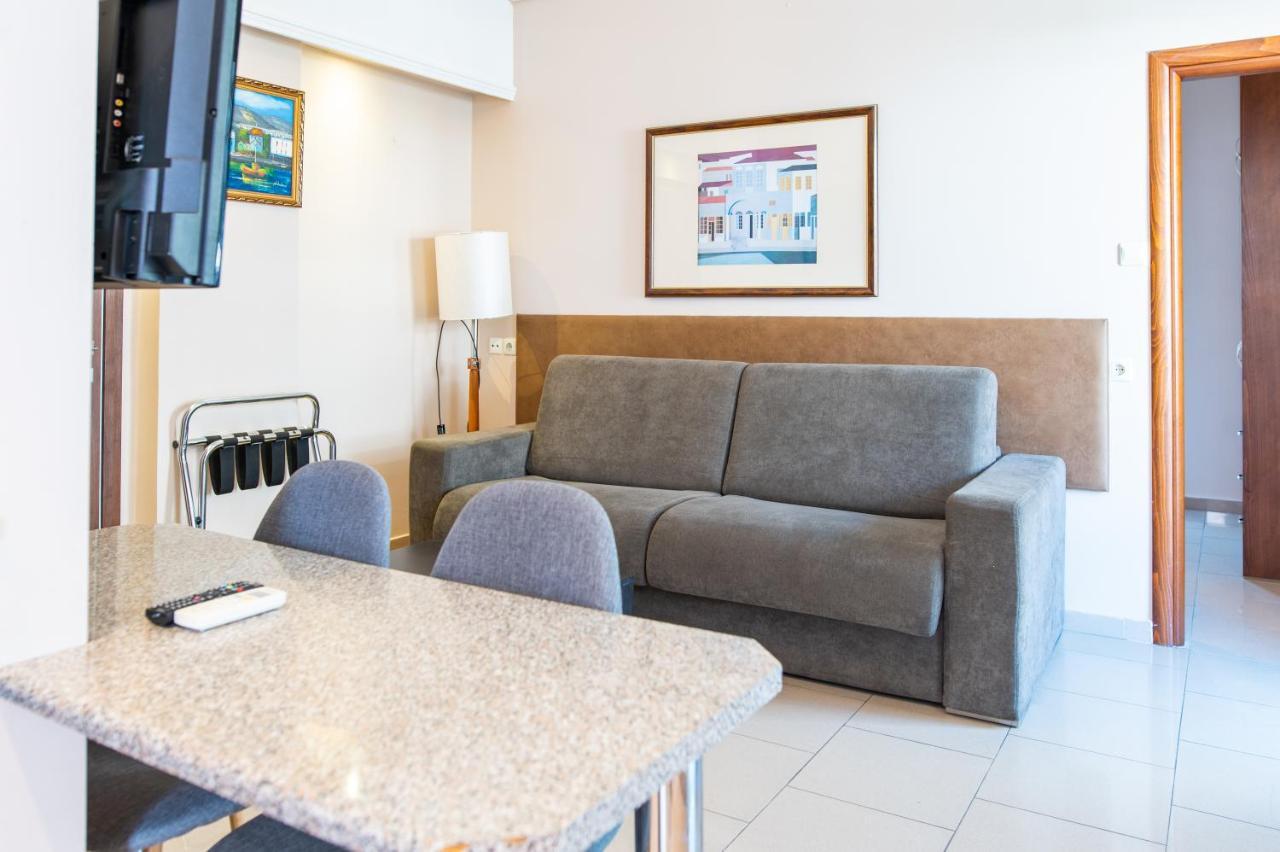 Deluxe 1 bedroom Apartment