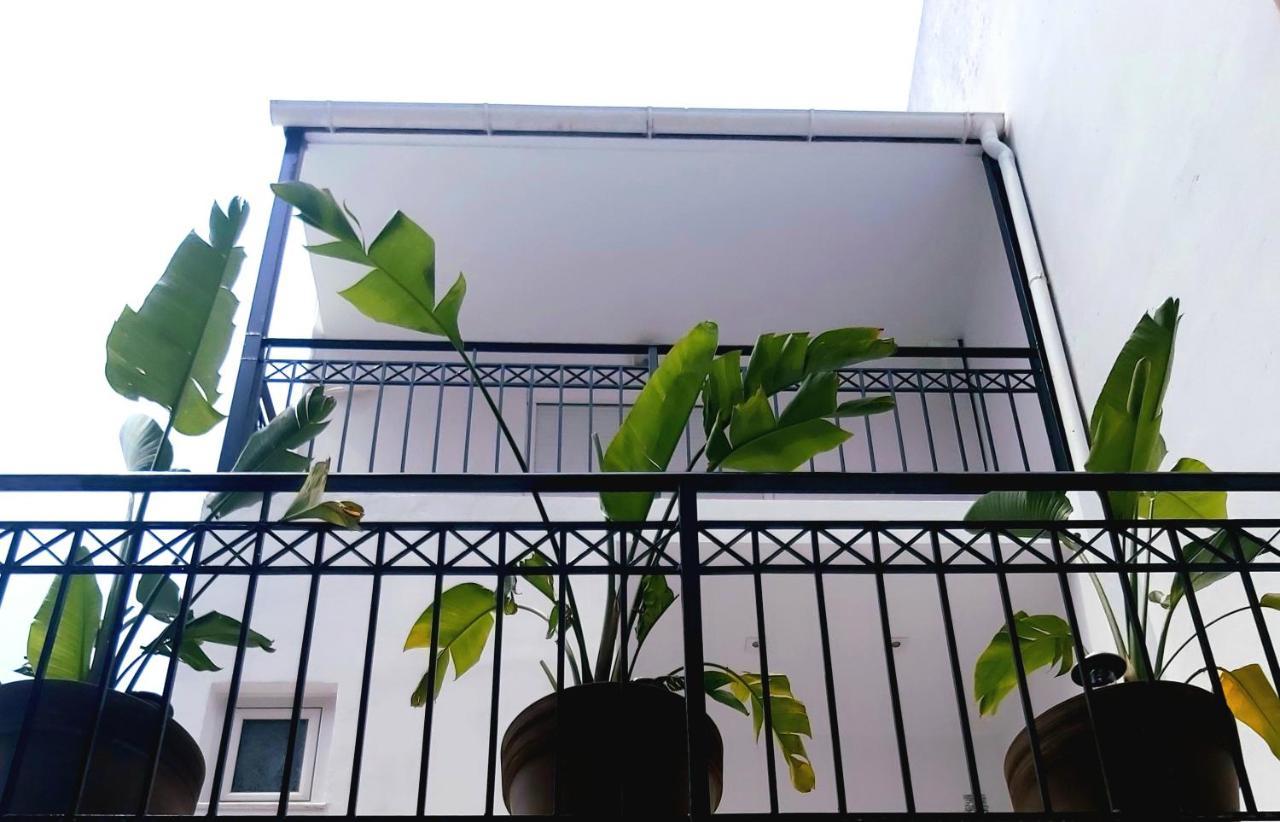 Suite Lit King-Size avec Balcon