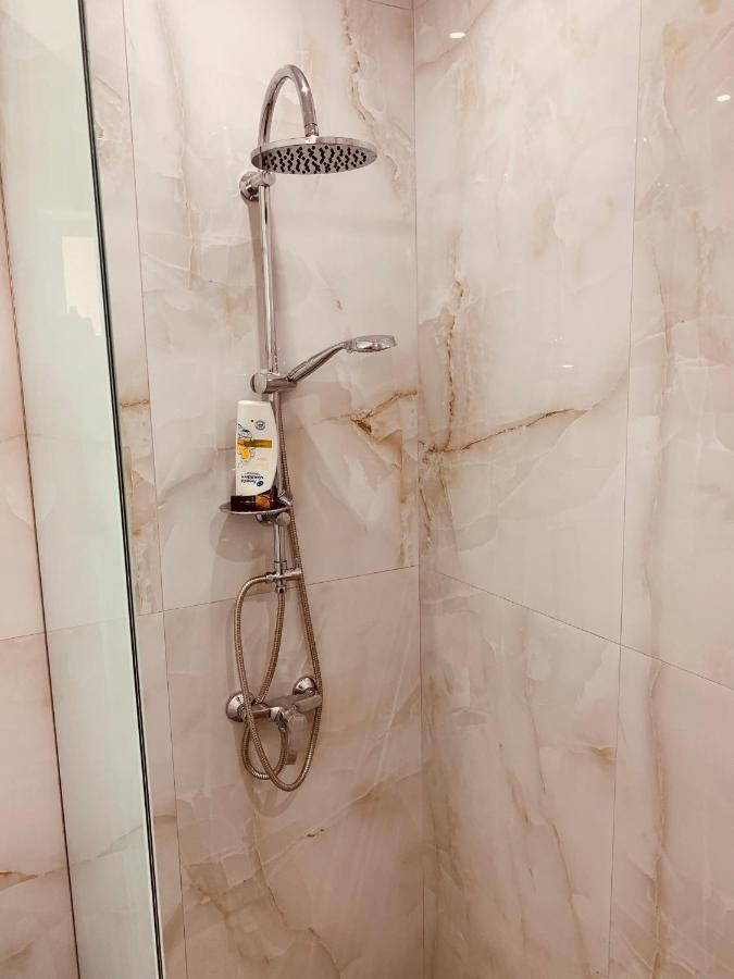 Deluxe Apartment,1541175127:JPEG