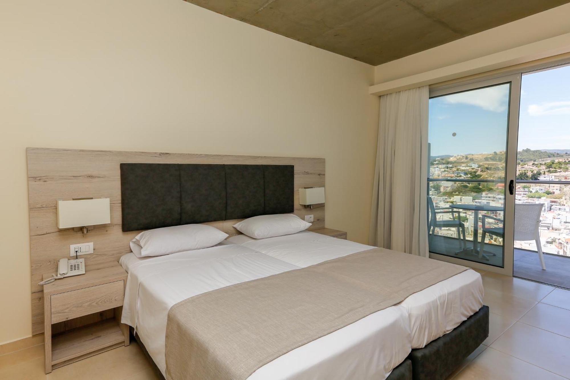 Standard Double Room,69316430:JPEG