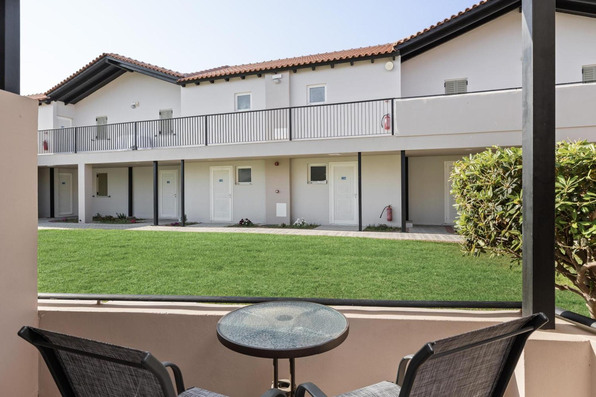 Familiensuite mit Gartenblick