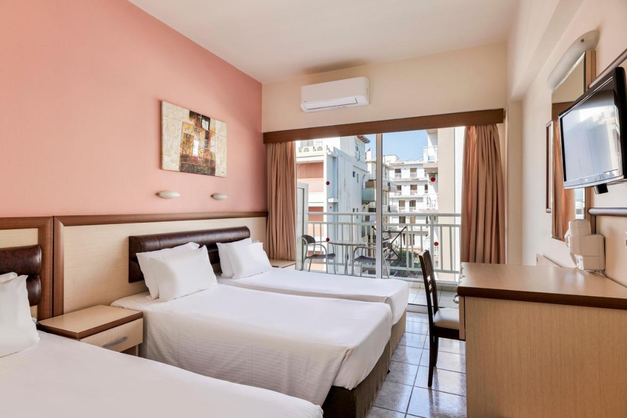 Triple Room,1588078021:JPEG