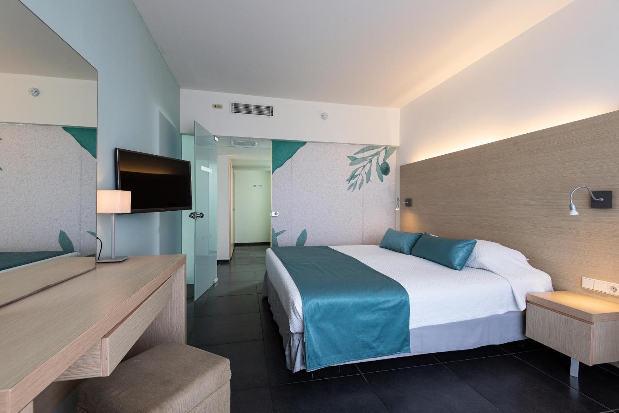 Suite Sharing Pool Sea View,1500000724:JPEG