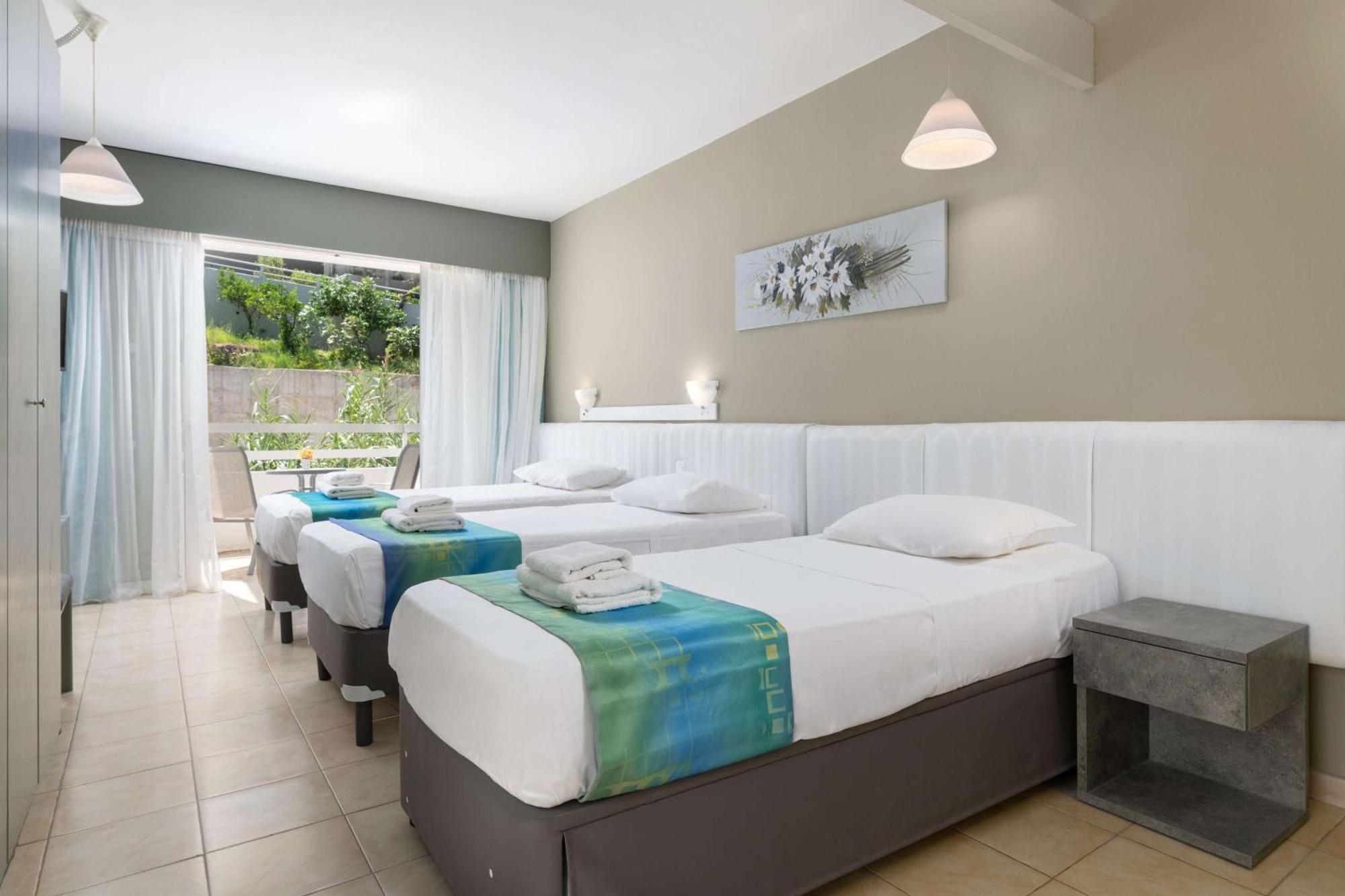 Triple Room,1580541759:JPEG