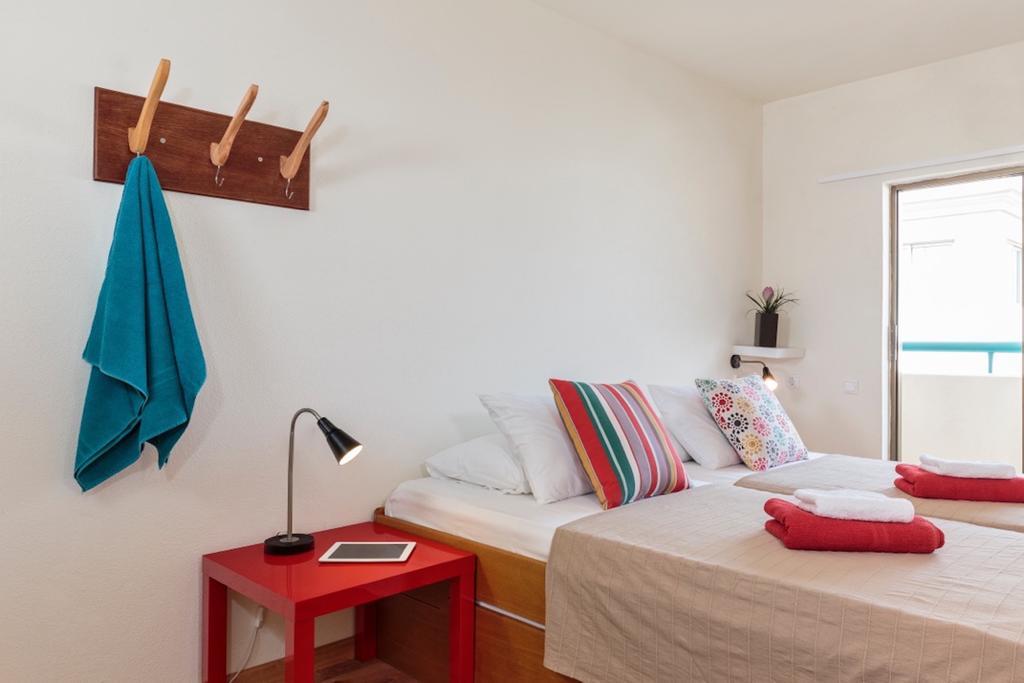 Basic Single Room,698562696:JPEG