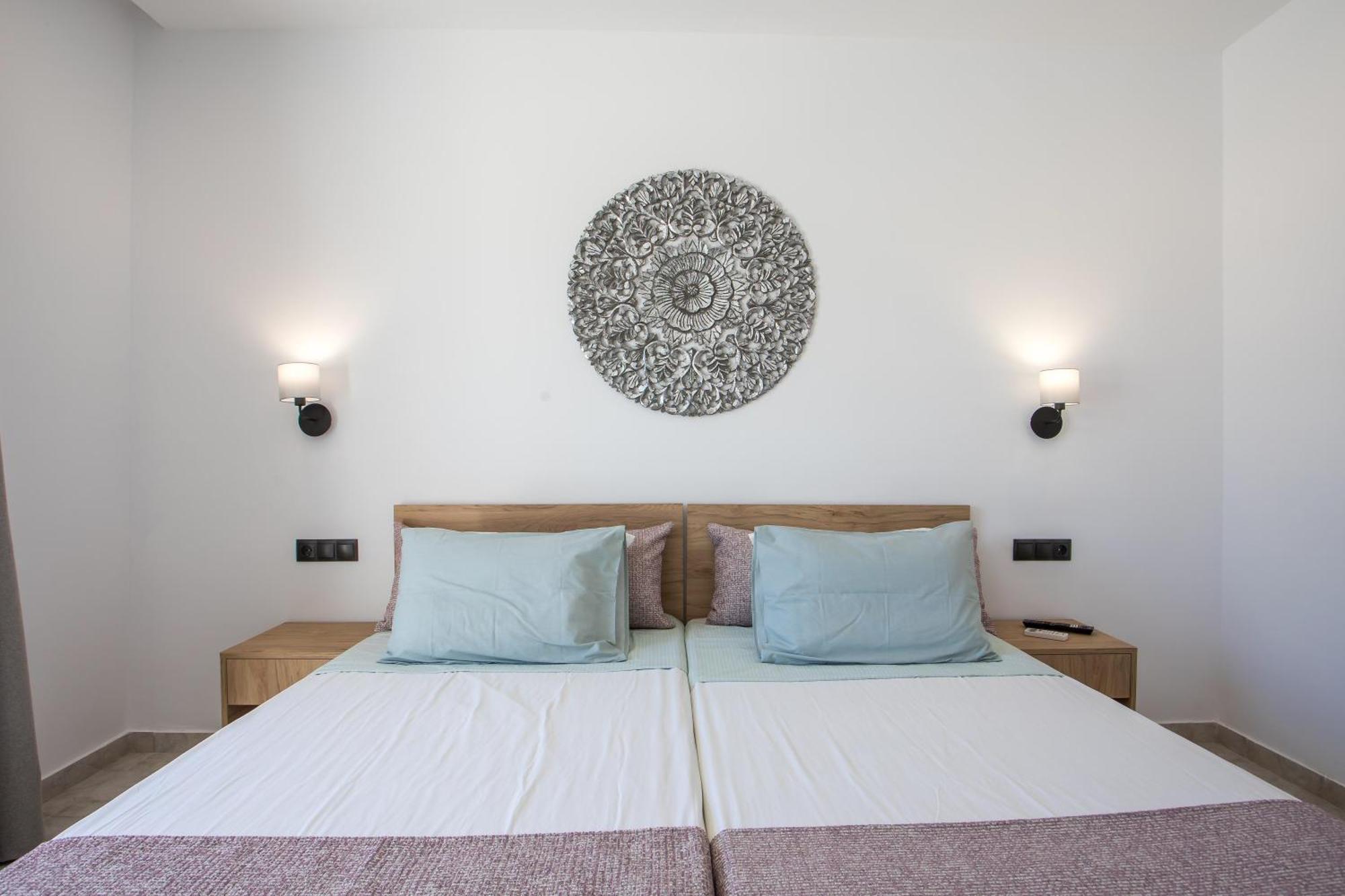 Deluxe Double or Twin Room Balcony