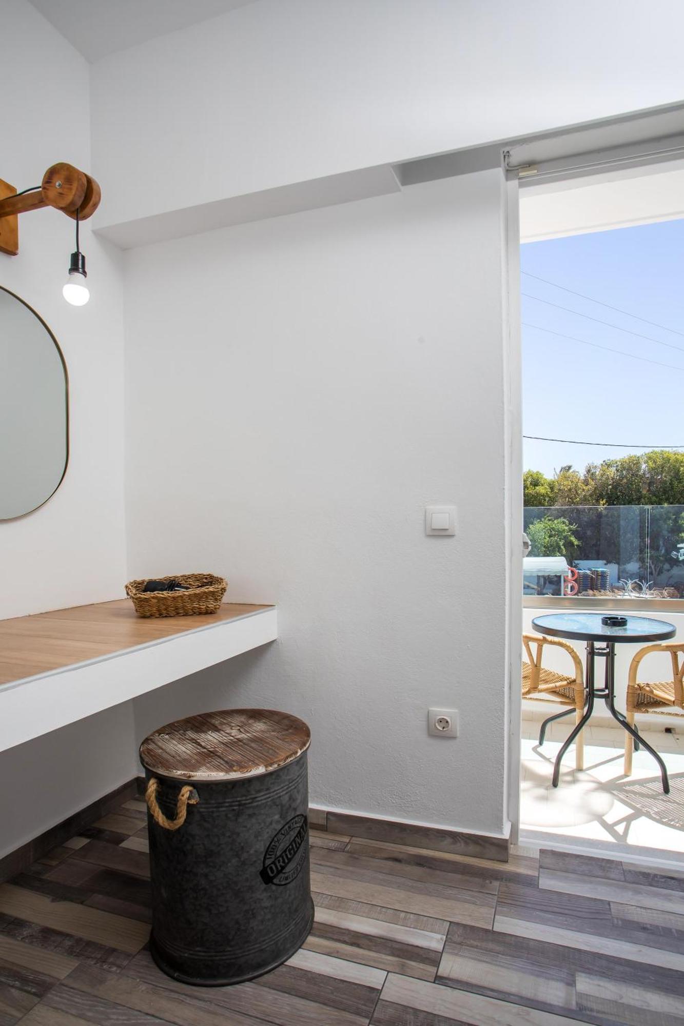 Deluxe Double or Twin Room Balcony