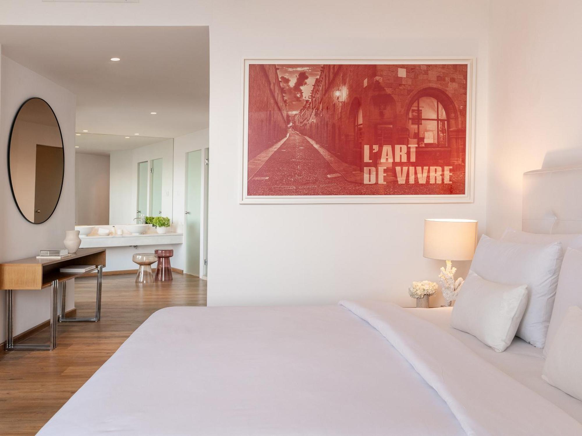 LUX ME Superior Guestroom Sea View