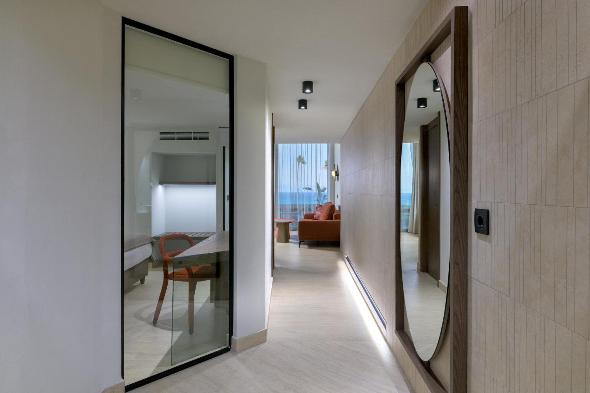Duplex Superior Suite Front Sea View