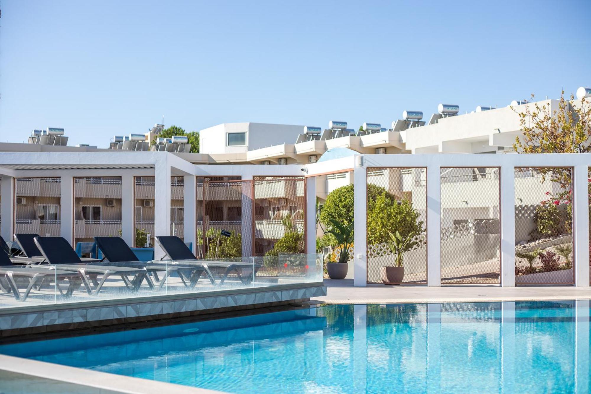Superior Double Room Garden View
