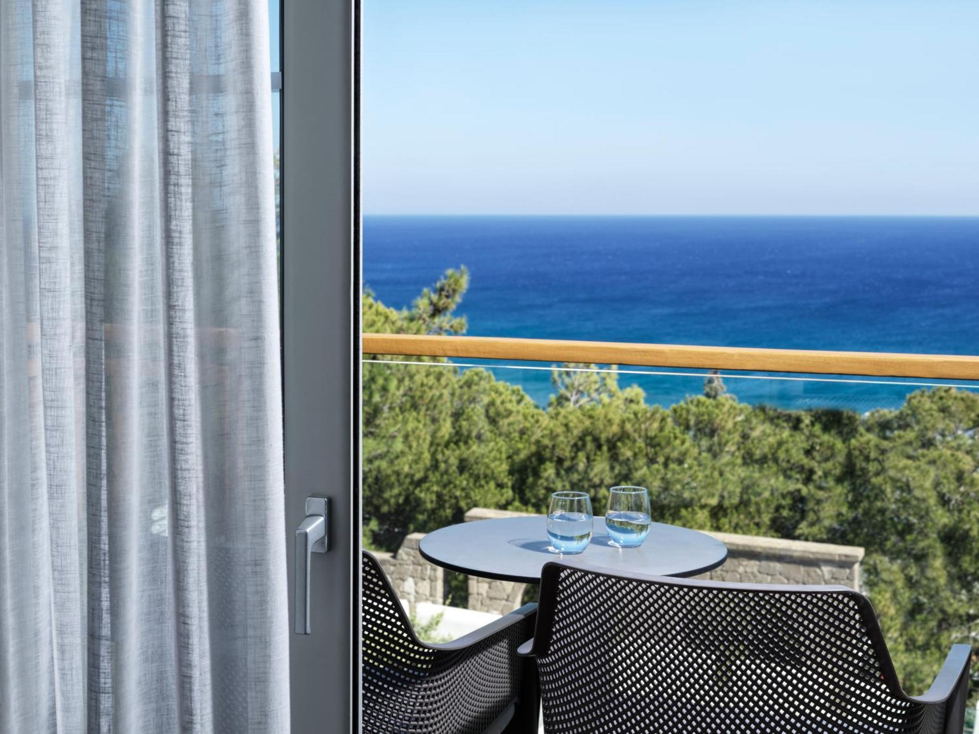 Exclusive Sea View Room