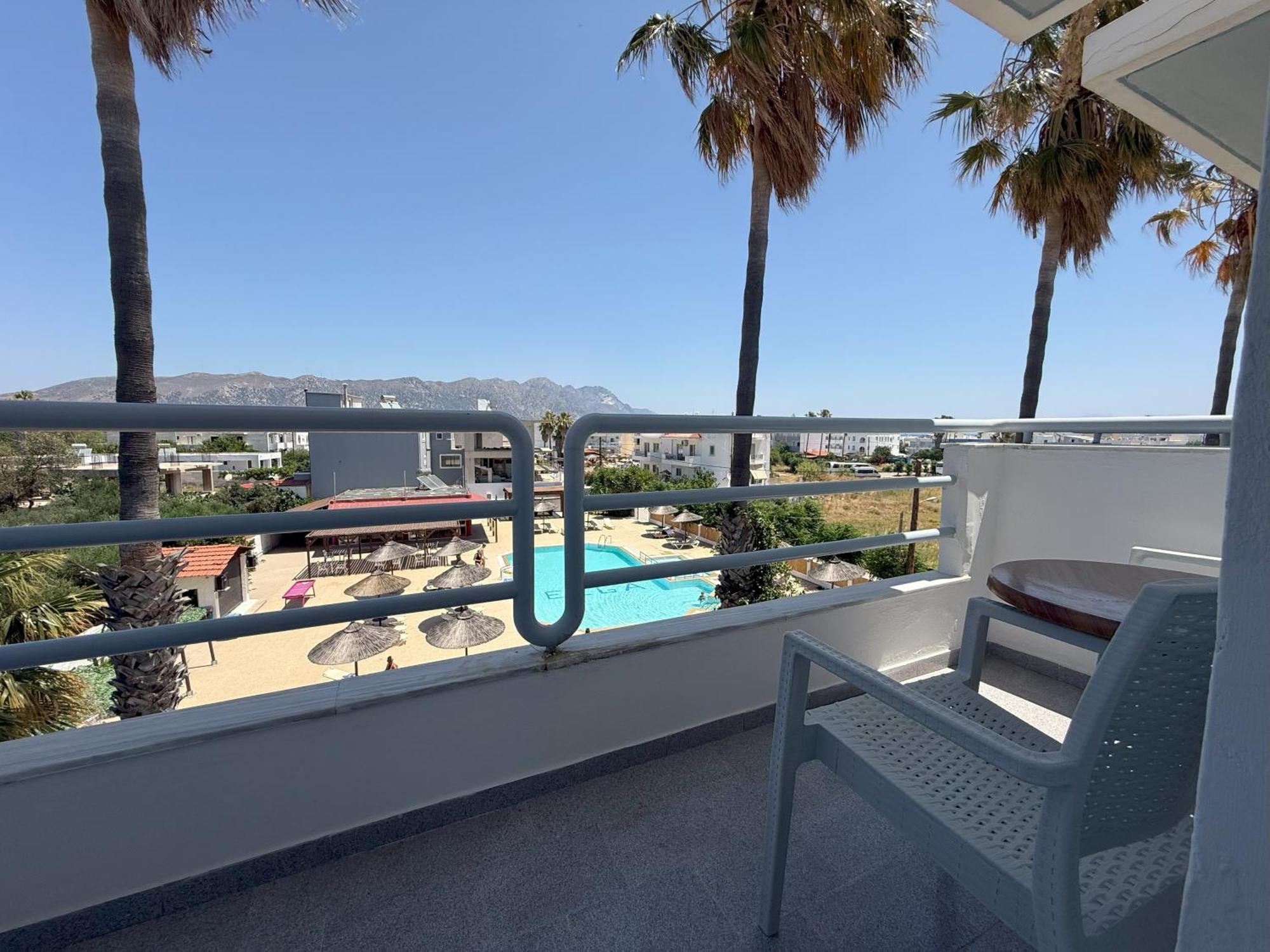 Deluxe Double or Twin Room Pool View,1679606346:JPEG