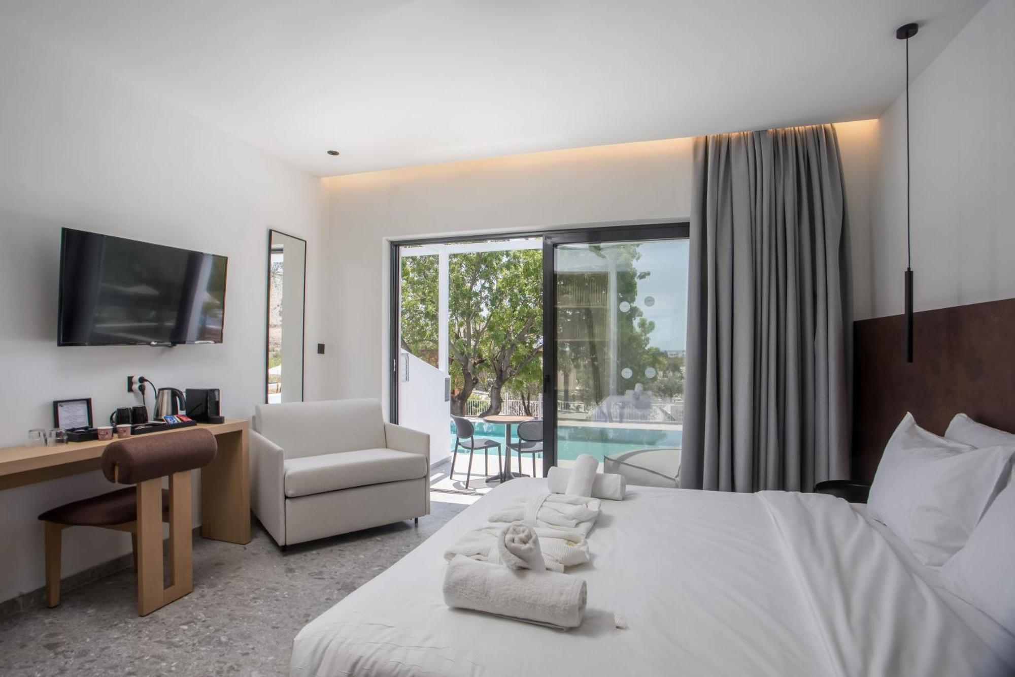 Junior Suite mit Gemeinschaftspool
