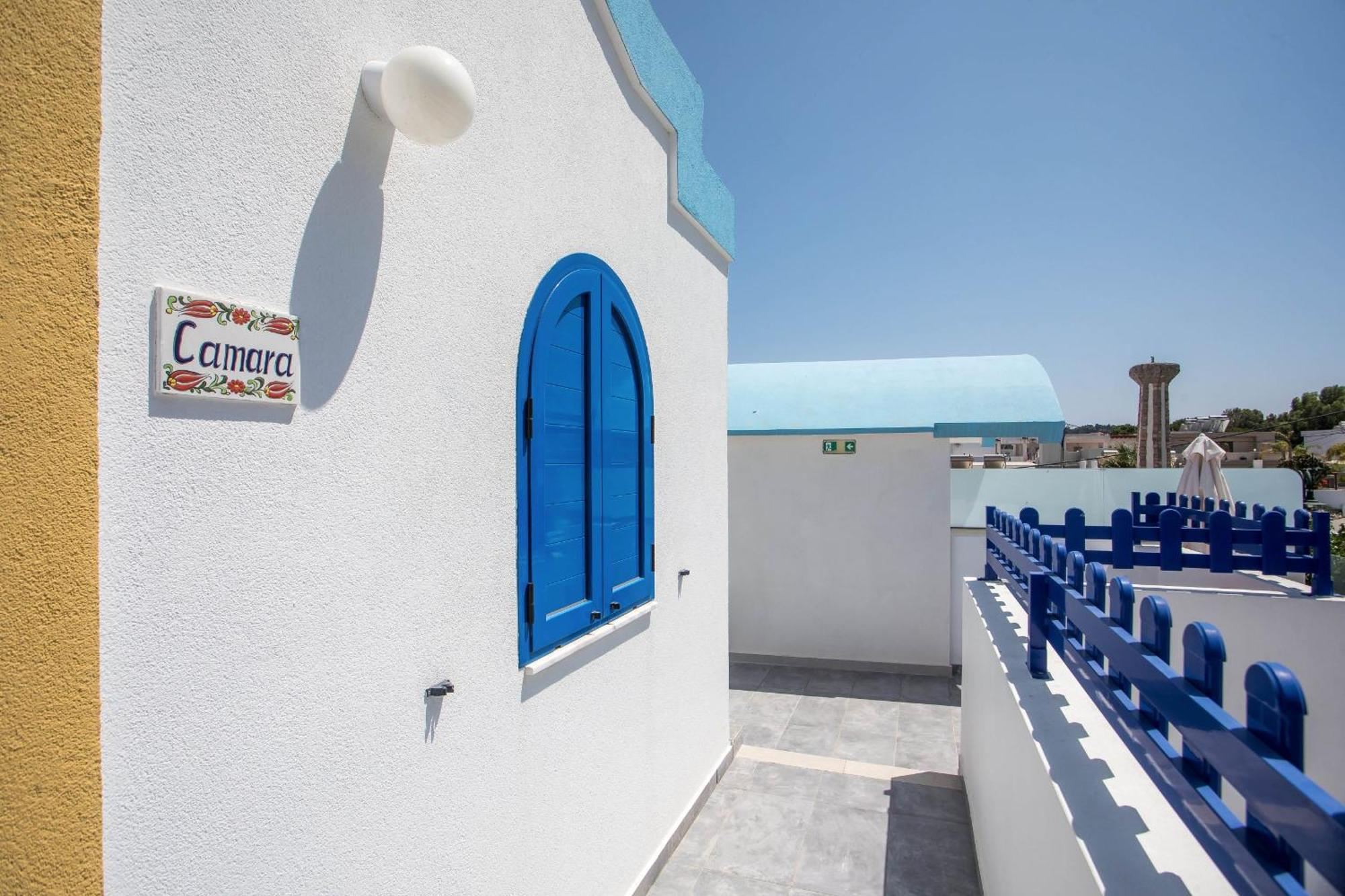 Double or Twin Room Side Sea View