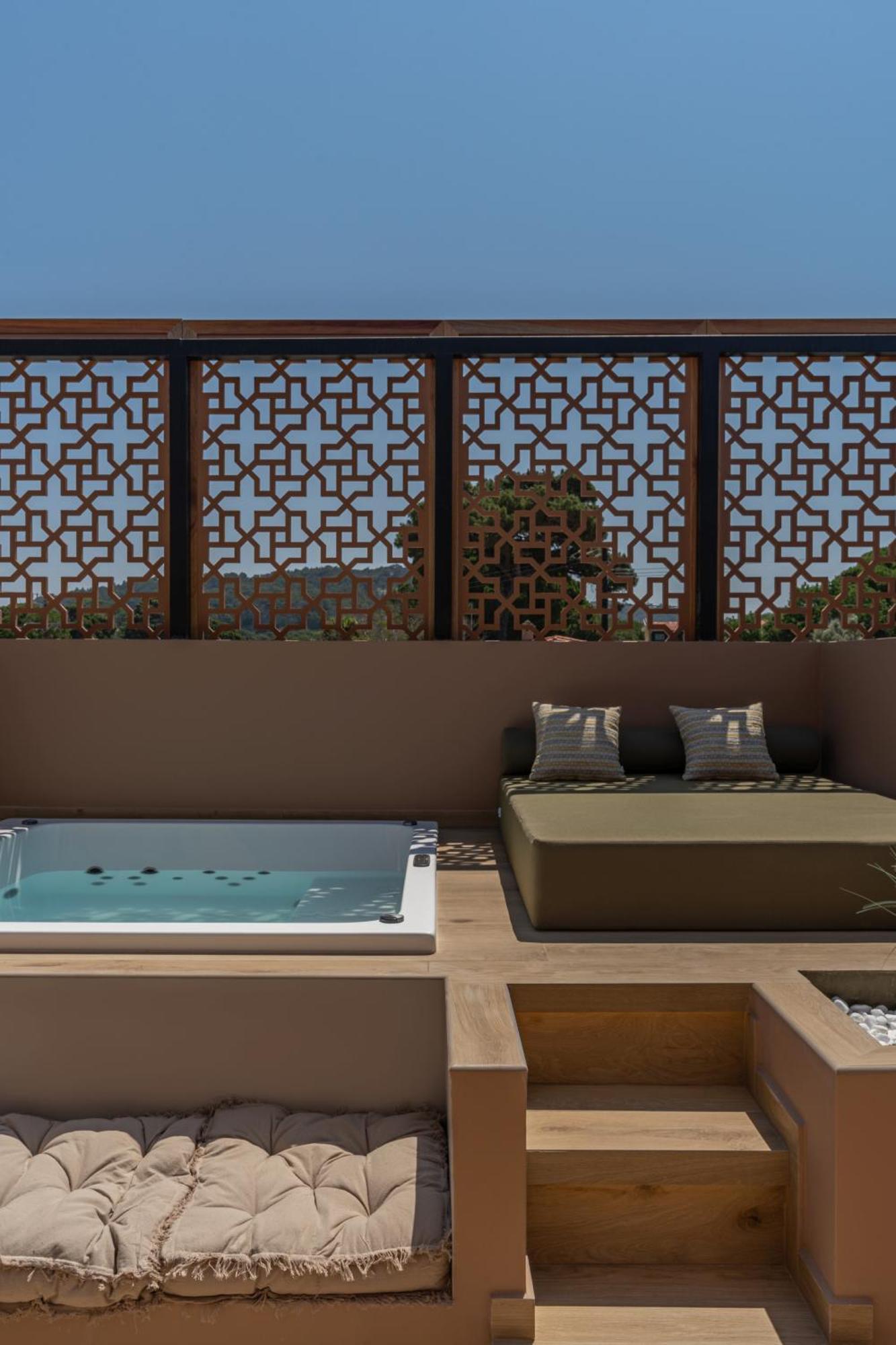 Premium Double or Twin Room Spa Bath
