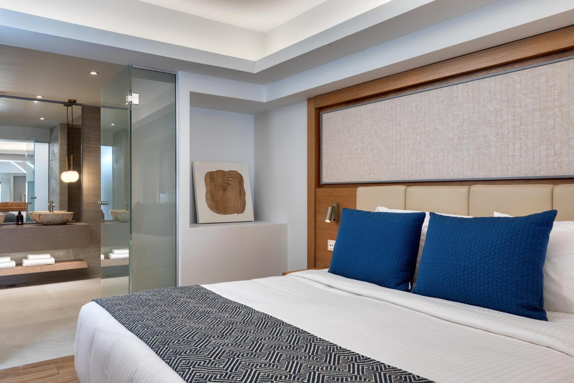 Executive Suite Sea View