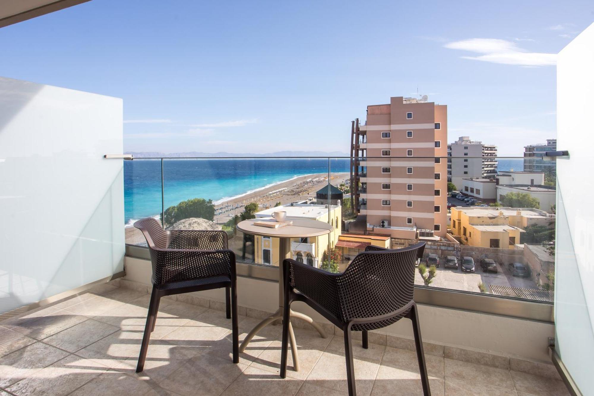 Standard Room Side Sea View