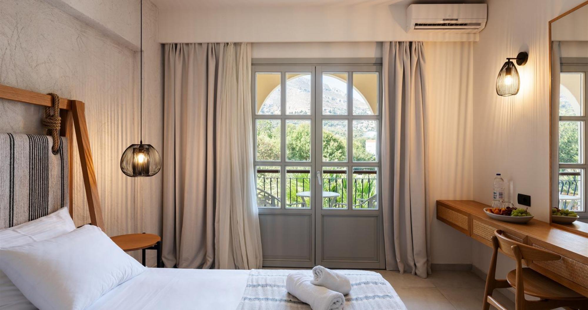 Chambre Double ou Lits Jumeaux - Vue sur Jardin