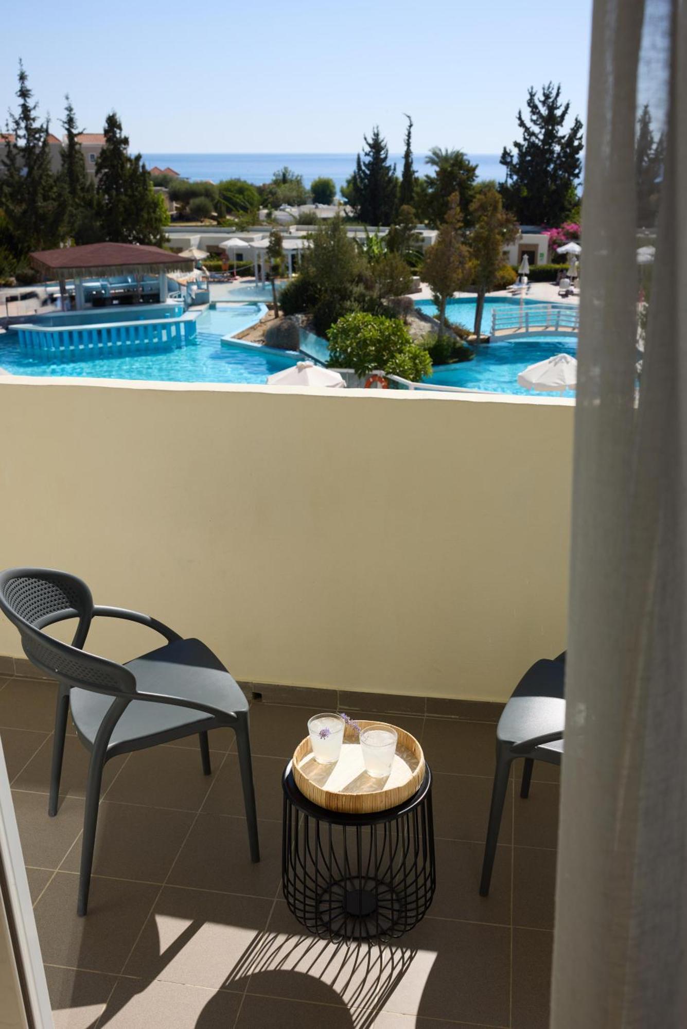 Superior Twin Room Sea View