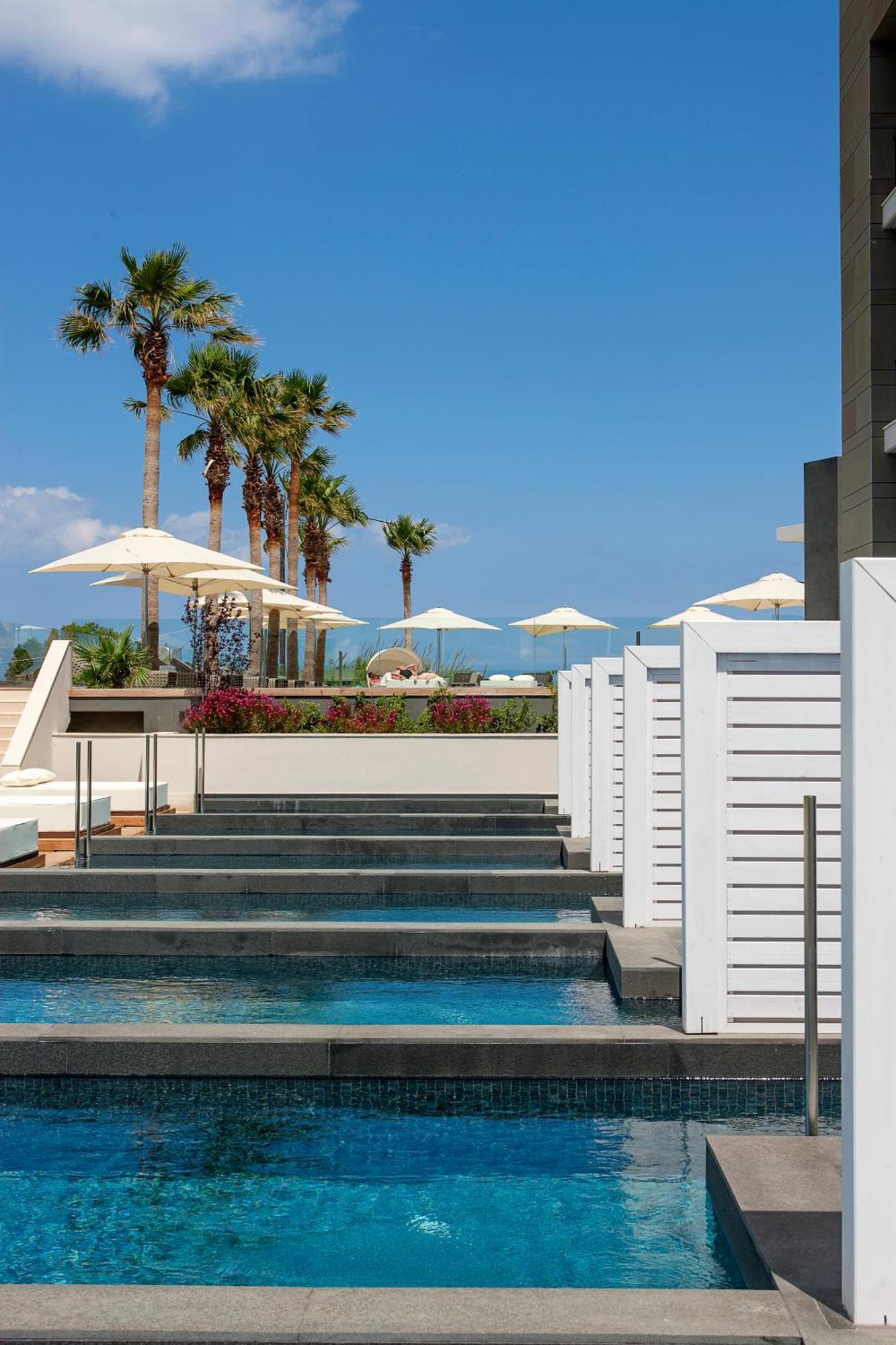 Pool Experience Σουίτα