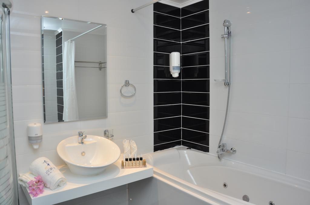 Junior Suite (2 Erwachsene + 2 Kinder)