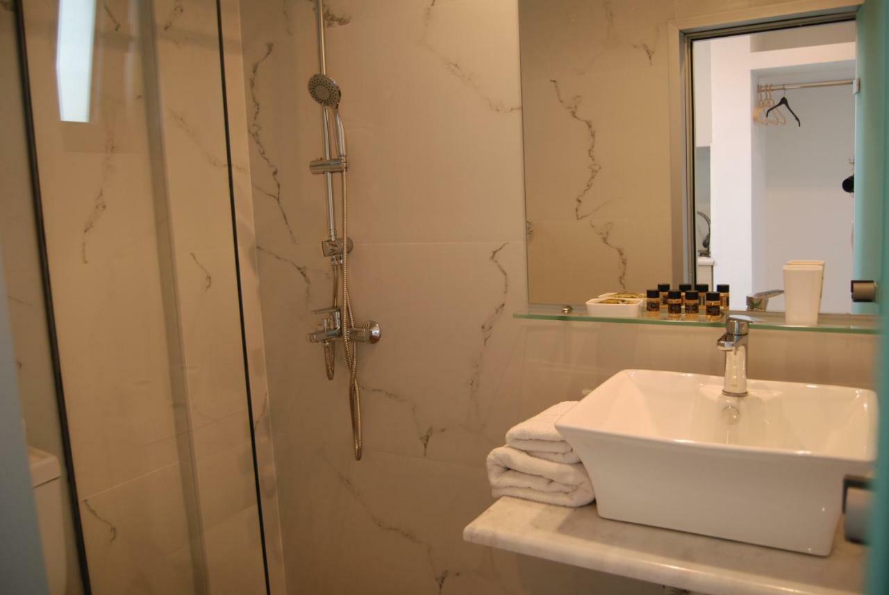 Studio Apartment,1594712851:JPEG