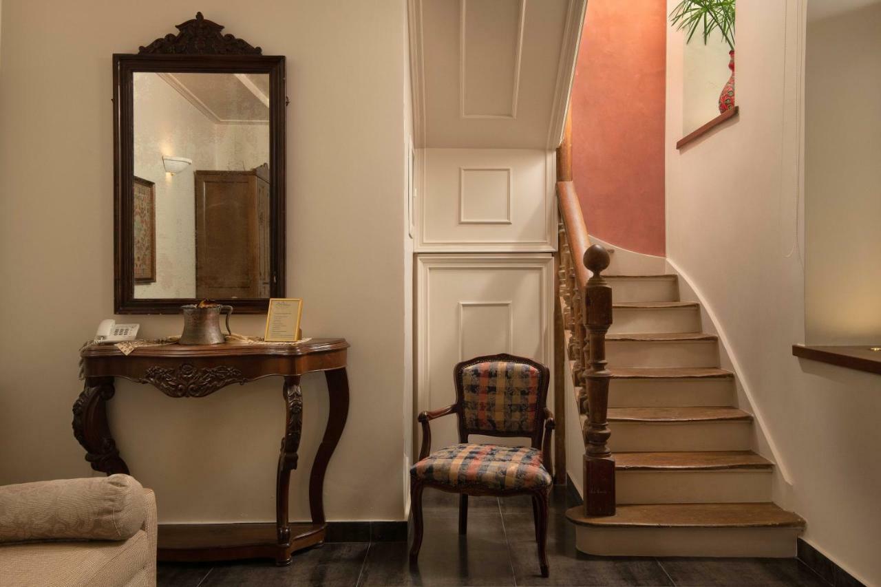 Superior Suite Private Terrace
