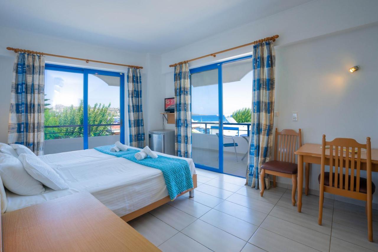 Chambre Double ou Lits Jumeaux - Vue Latérale sur Mer