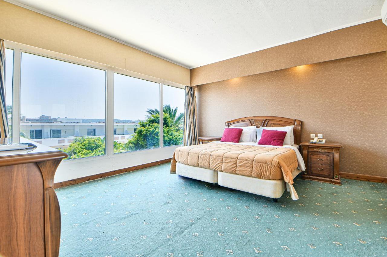 Deluxe Suite Sea View
