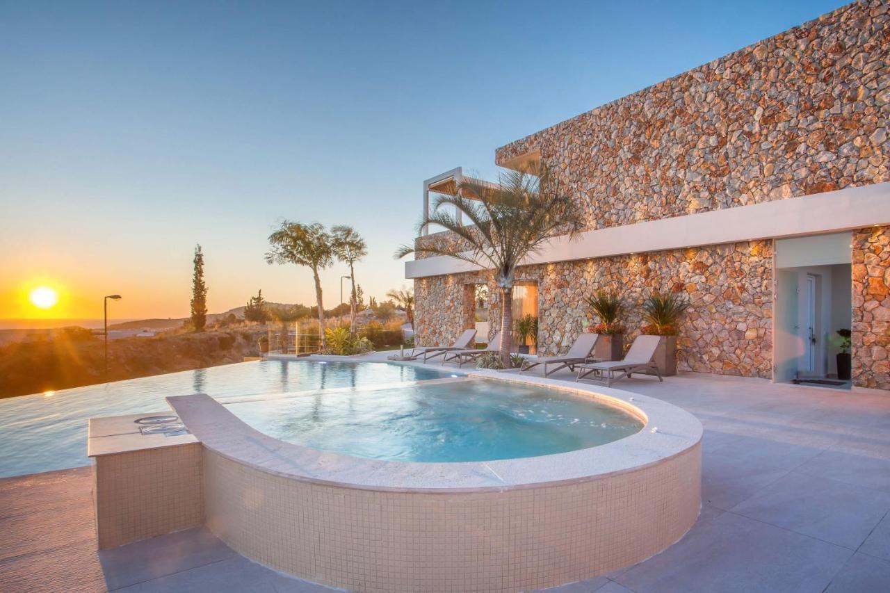 Grand Master Villa, Private Pool