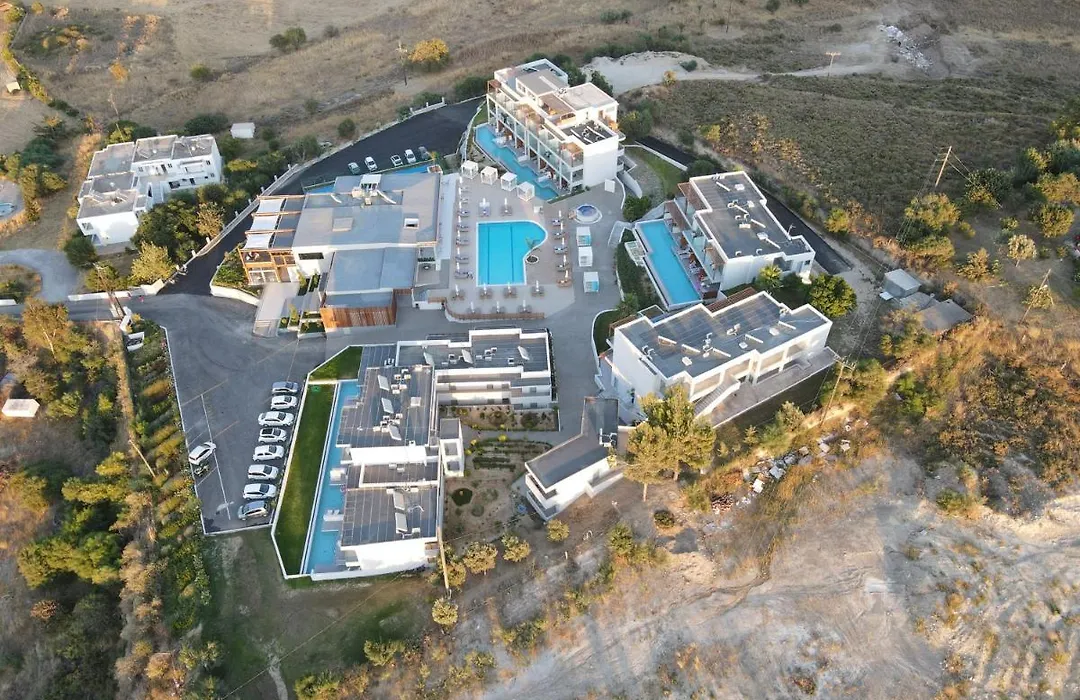Harmony Crest Resort & Spa Adults Only-1