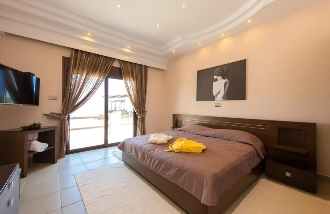 Black Diamond Villa Pasithea In Rhodes Greece-1