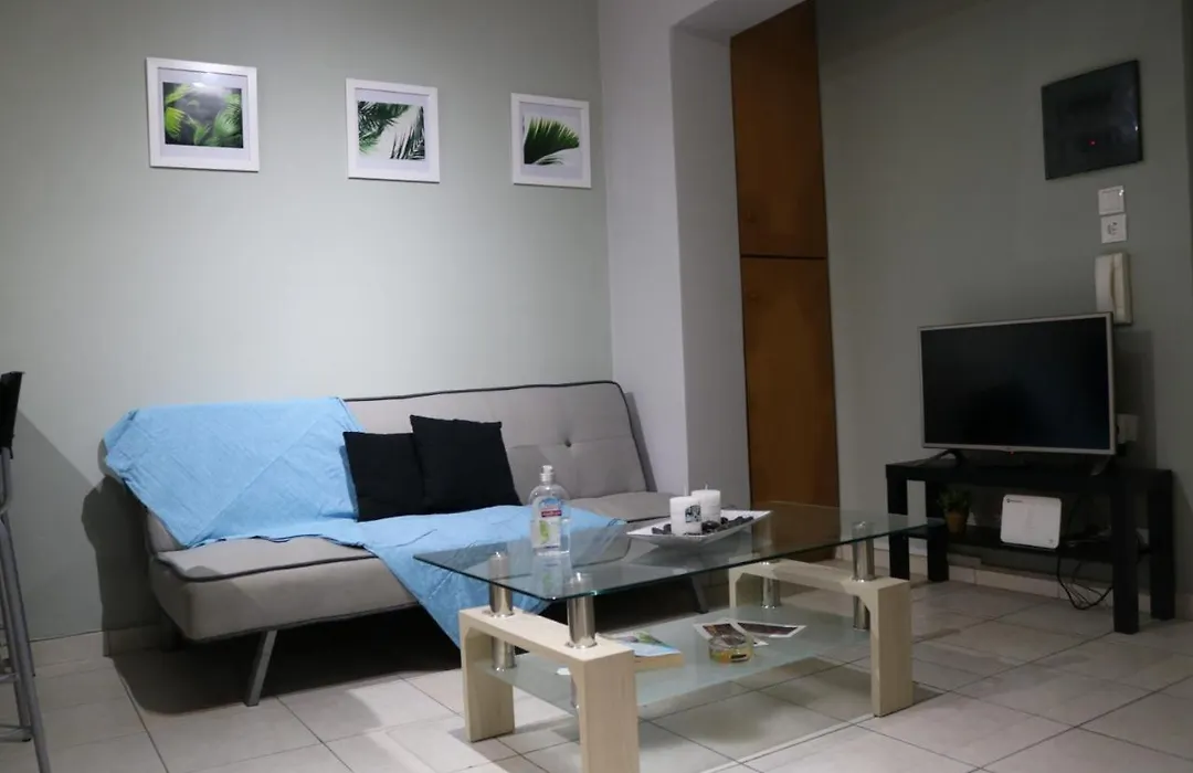 Semi-Basement 50Sqm Apartment Near Kos Citycenter-1