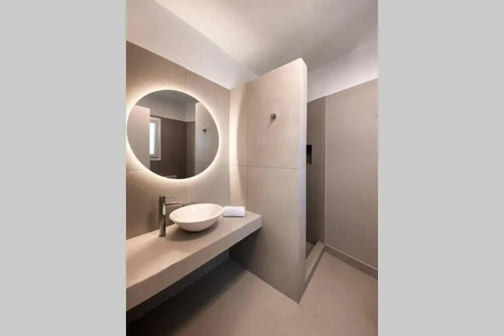 Aerase Apartment-1