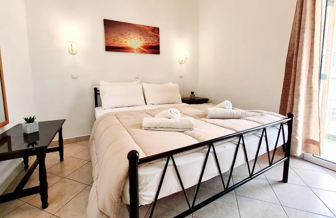 Avra Rooms-1