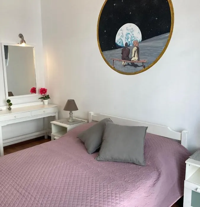 Cozy Flat At Rhodes Centre-1
