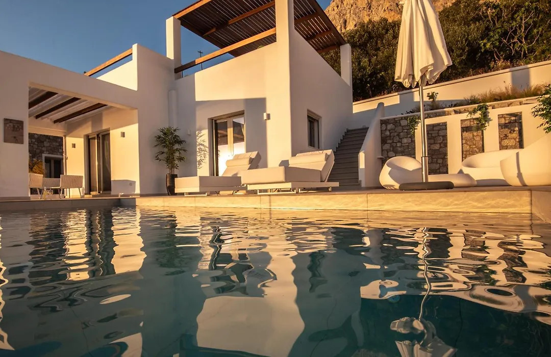 Mia Anasa - Luxury Suites-1