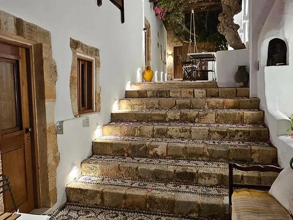 Villa Aphrodite Lindos Suites-1
